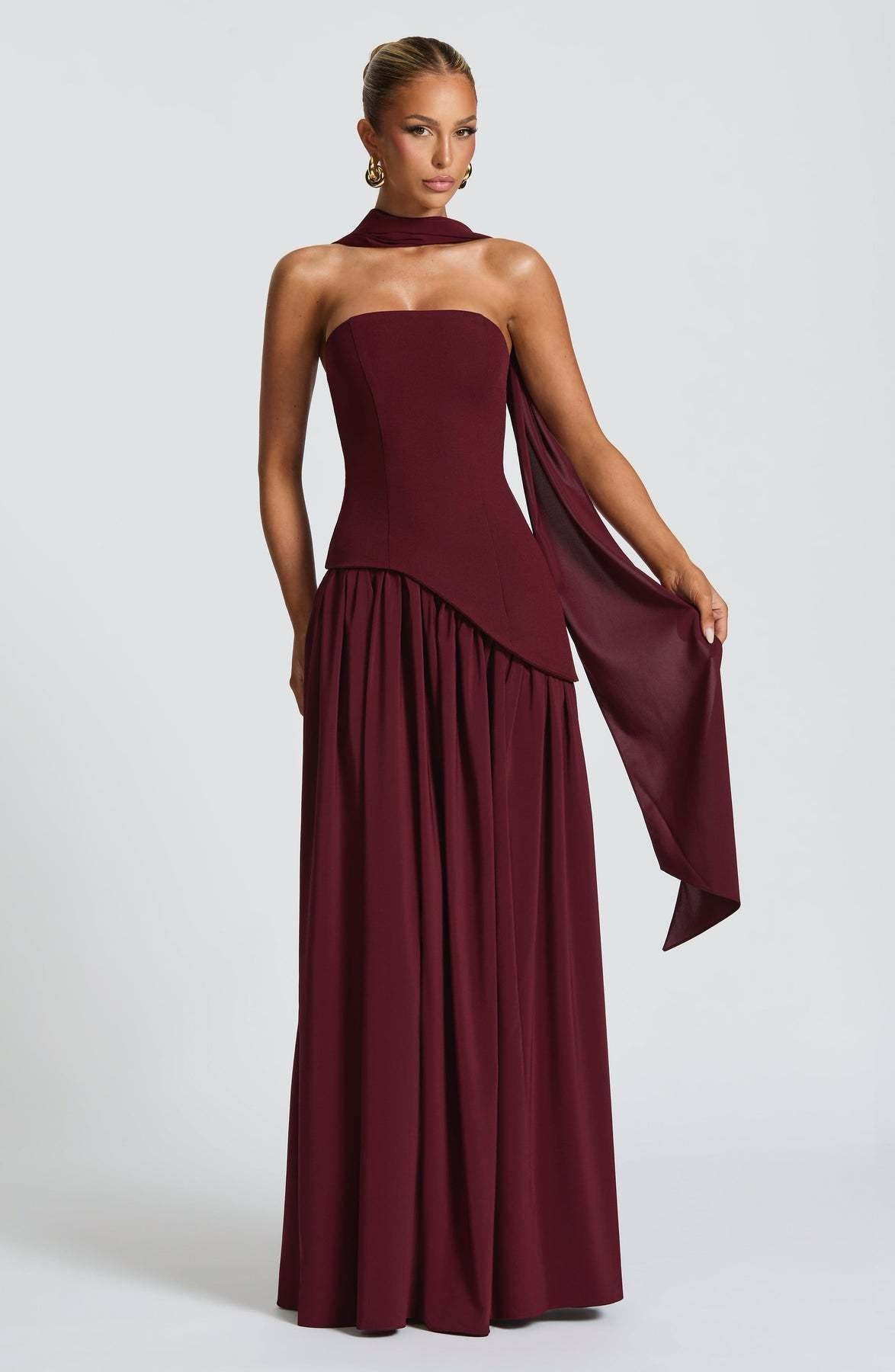 Iris – Elegantes Wickel-Maxikleid mit V-Ausschnitt – Ansicht 7