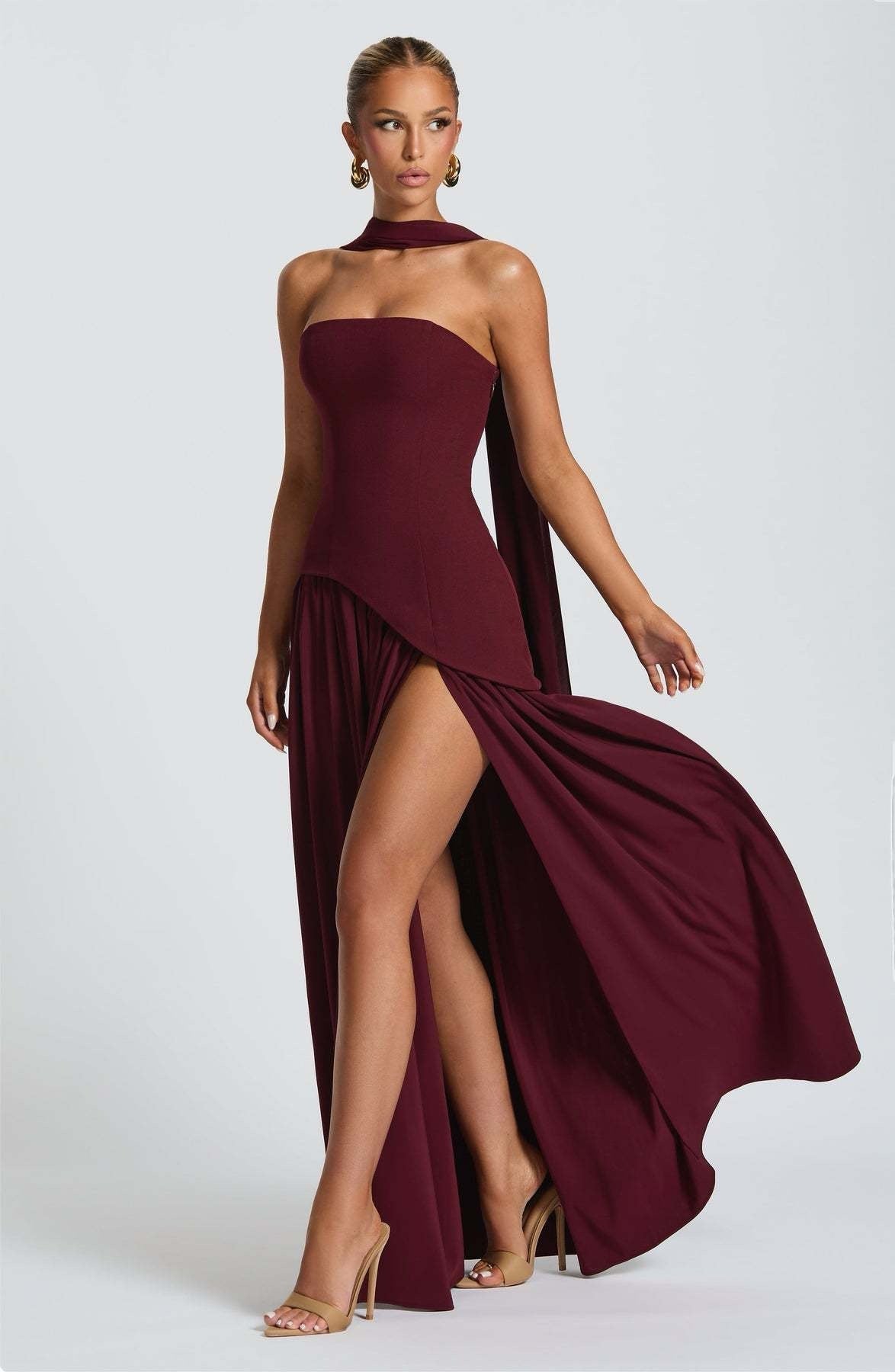 Iris – Elegantes Wickel-Maxikleid mit V-Ausschnitt – Ansicht 8