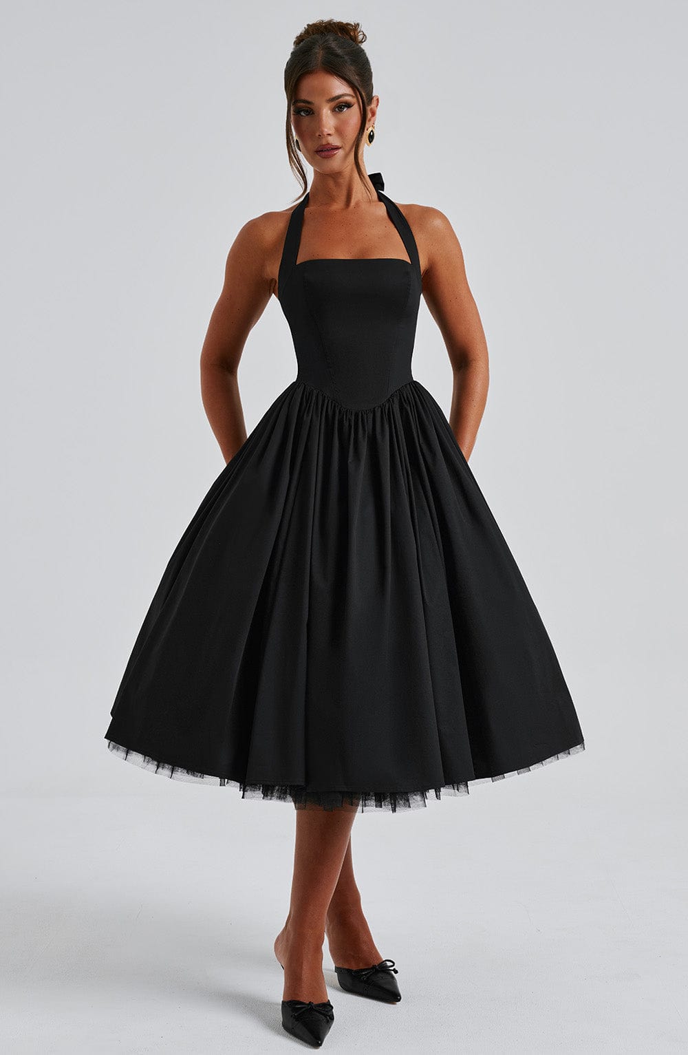 Enyo – Figurbetontes Midikleid im Business-Look – Rückansicht