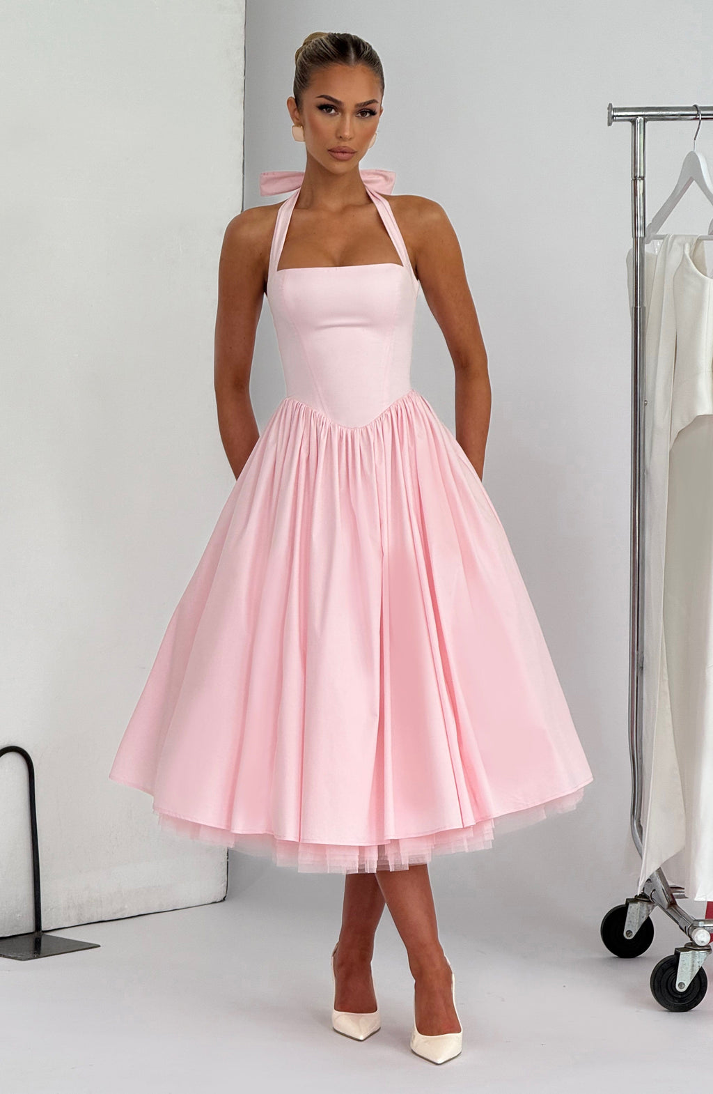 Enyo – Figurbetontes Midikleid im Business-Look – Ansicht 35
