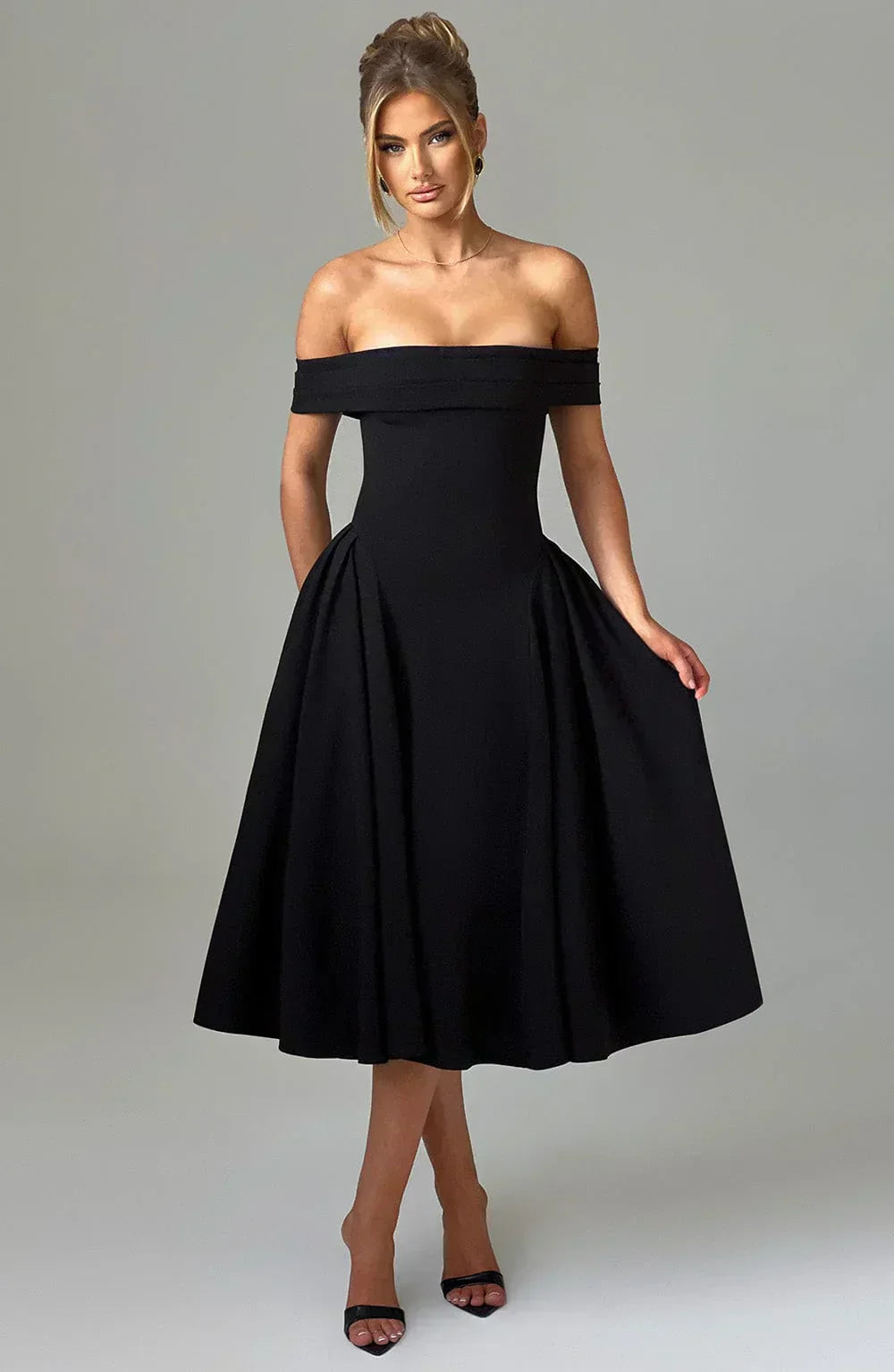 Nyx – Raffiniertes Wickel-Midikleid mit V-Ausschnitt – Ansicht 14
