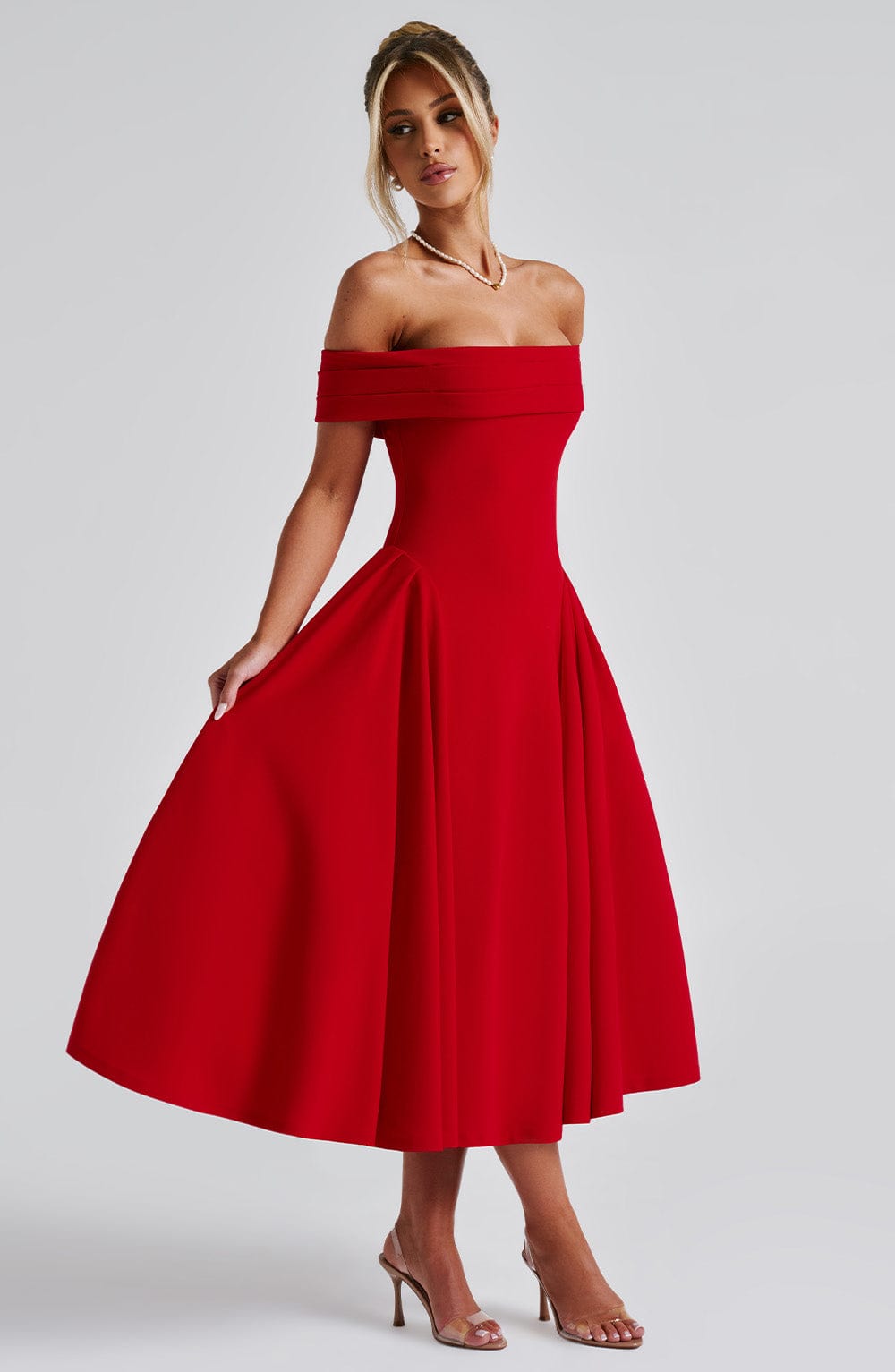 Nyx – Raffiniertes Wickel-Midikleid mit V-Ausschnitt – Ansicht 16